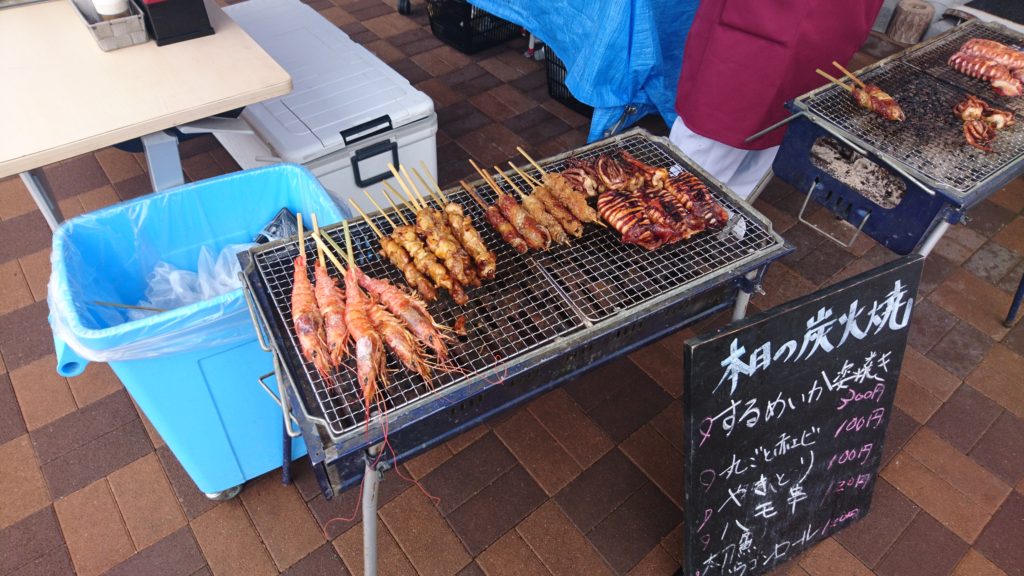 進化してる くら天然魚市場に行ってきた 炭火焼コーナーがアツイ オカルテック